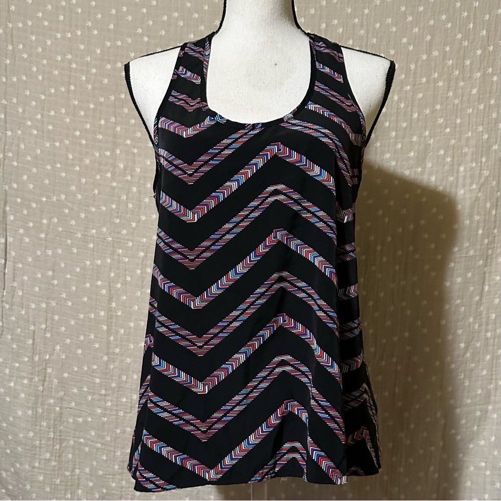 {FOREVER 21} WOMENS SLEEVELESS BLOUSE